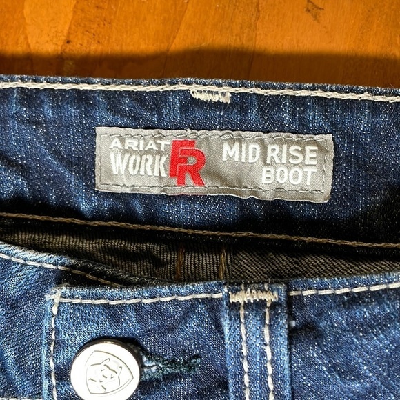Ariat Work Flame Resistant Jeans Size 29R - Picture 5 of 12